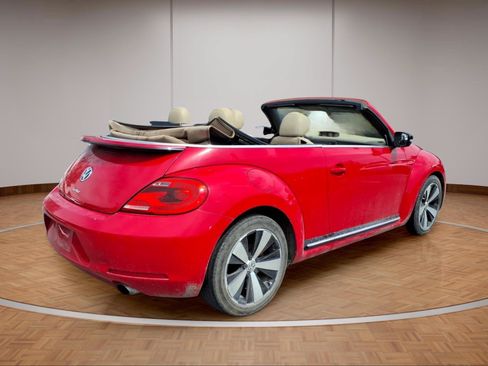 Used 2013 Volkswagen Beetle Turbo FWD image 6