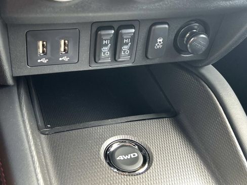 New 2026 Mitsubishi Outlander Sport LE AWD/4WD image 21