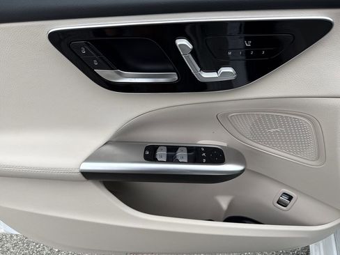 New 2025 Mercedes-Benz C 300 4MATIC Sedan image 11