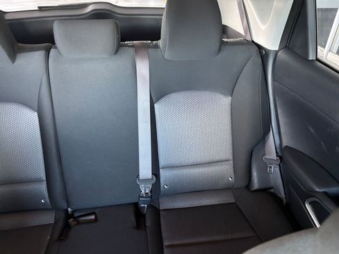 Used 2025 Kia Soul LX w/ LX Technology Package FWD image 36