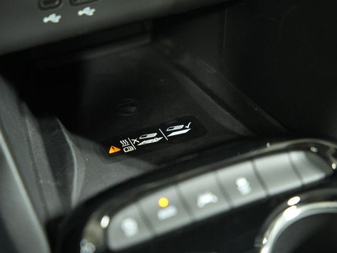 New 2026 Buick Encore GX Avenir image 38