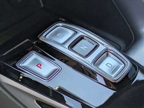 Used 2023 Hyundai Sonata SEL Plus w/ Preferred Accessory Package image 11