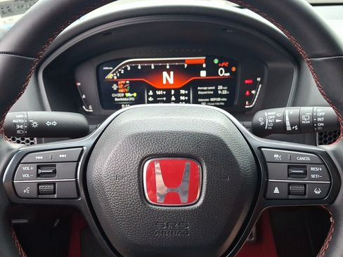 Certified 2025 Honda Civic Type R image 18