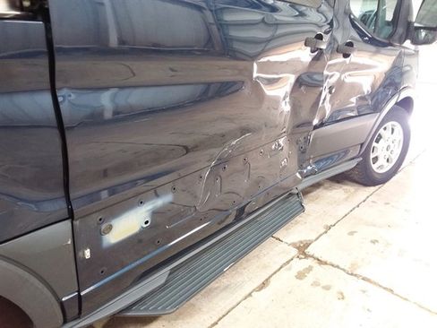 Used 2016 Ford Transit 150 XLT image 13