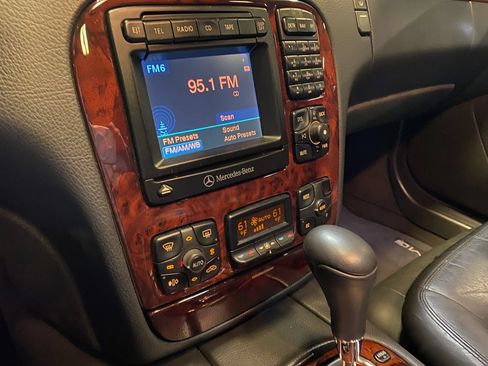 Used 2000 Mercedes-Benz S 500 image 21
