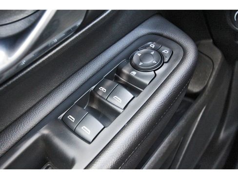 Used 2022 GMC Terrain SLE w/ Driver Convenience Package image 21