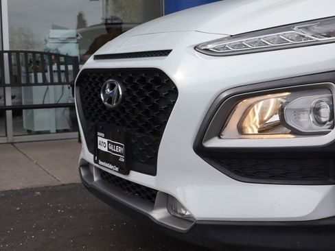 Used 2021 Hyundai Kona SEL Plus w/ Cargo Package image 26