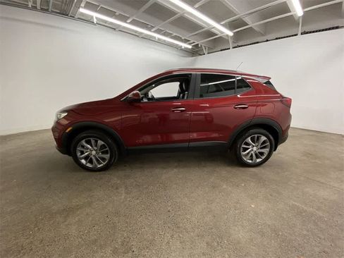 Used 2022 Buick Encore GX Select w/ Experience Buick Package image 3