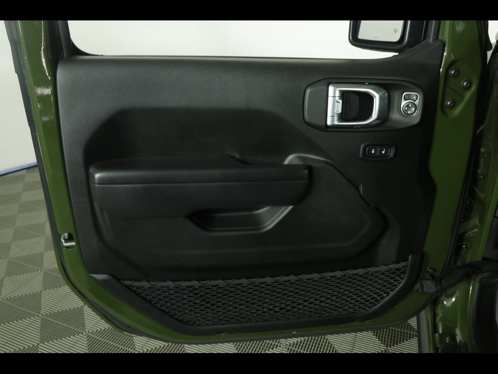 Used 2022 Jeep Wrangler Unlimited Sport AWD/4WD image 18