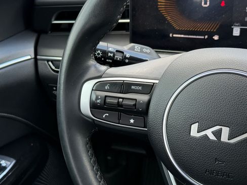 Used 2025 Kia K5 GT-Line AWD/4WD image 39