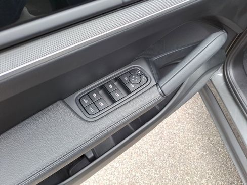 Certified 2024 Porsche Cayenne image 26