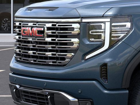 New 2026 GMC Sierra 1500 Denali w/ Denali Reserve Package image 13