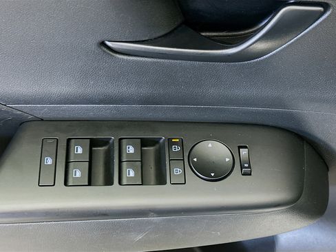 Used 2025 Hyundai Kona SEL FWD image 15