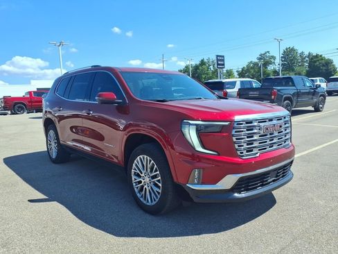 Used 2024 GMC Acadia Denali FWD image 3