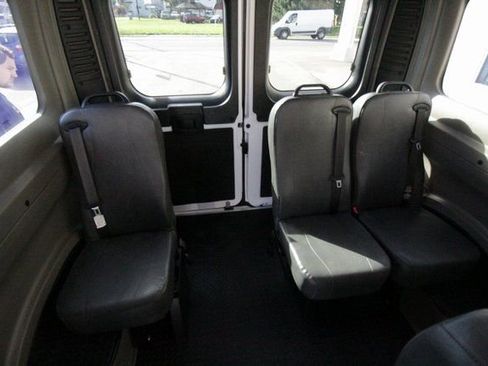 Used 2023 RAM ProMaster 2500 image 17