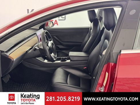 Used 2018 Tesla Model 3 Mid Range RWD image 14