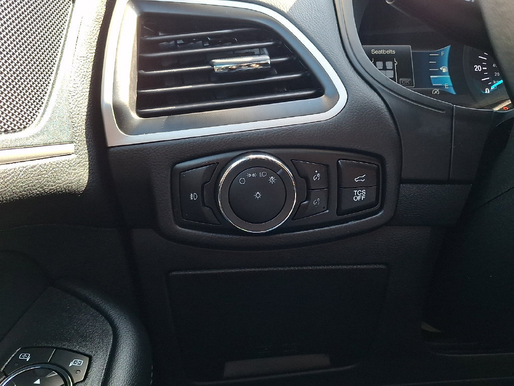 Used 2024 Ford Edge SEL w/ Convenience Package AWD/4WD image 28