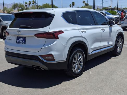 Used 2019 Hyundai Santa Fe SE FWD image 2