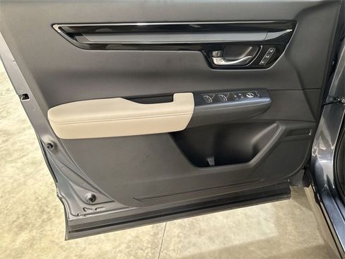 Used 2025 Honda CR-V EX-L image 22