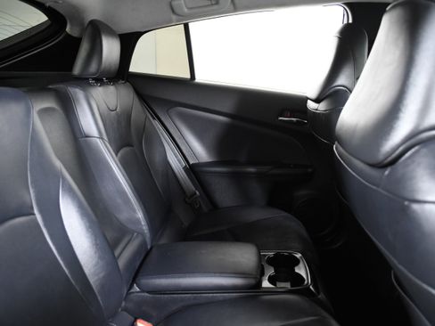 Used 2017 Toyota Prius Prime Advanced image 24