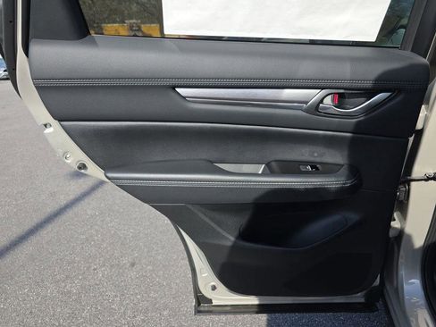New 2025 MAZDA CX-5 AWD 2.5 S w/ Premium Plus Pkg image 13