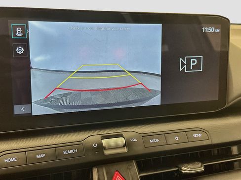 Used 2025 Kia K4 FWD image 23