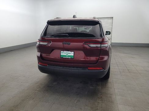 Used 2022 Jeep Grand Cherokee L Laredo image 7