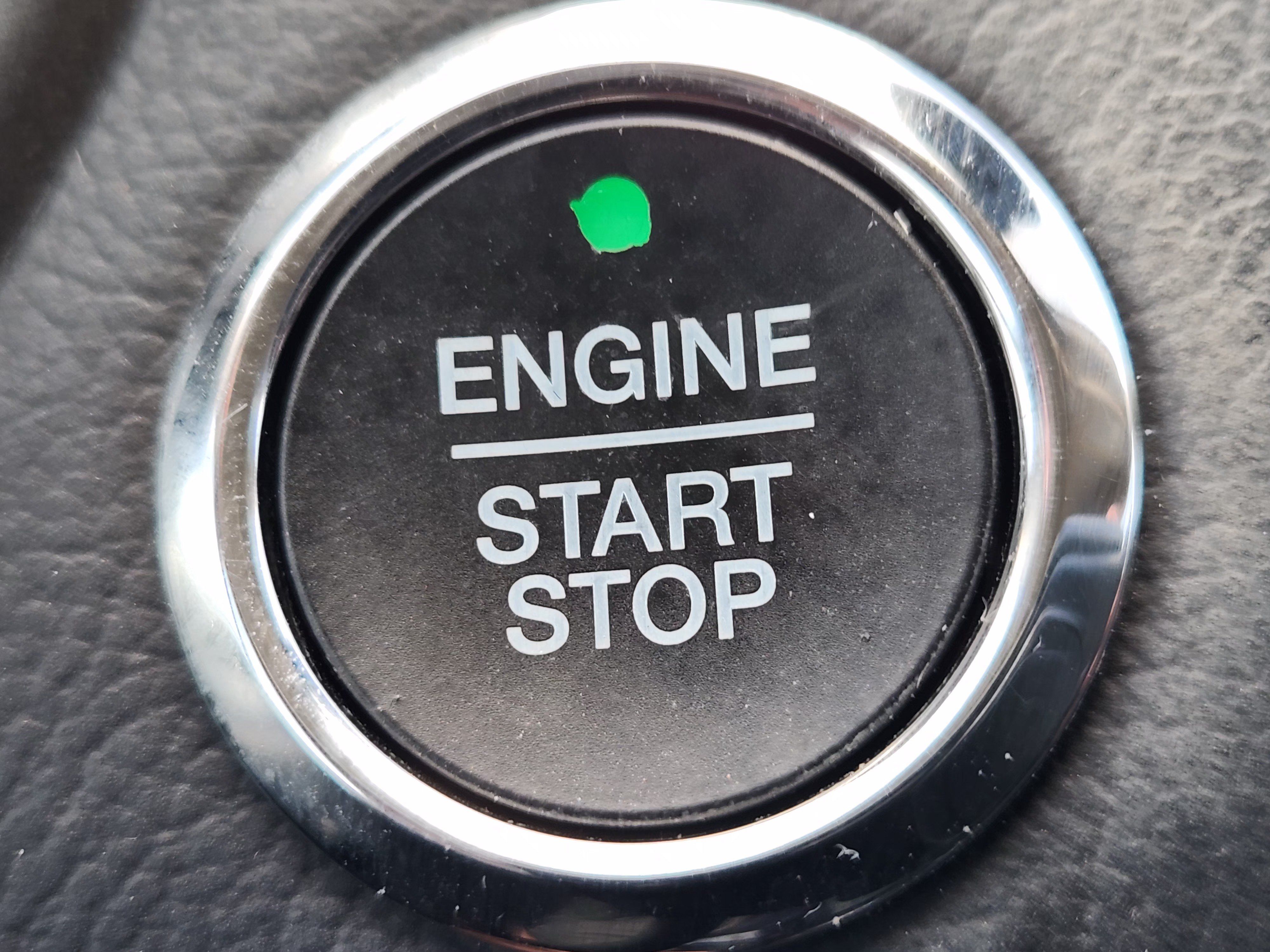 Used 2019 Ford Fusion SE FWD image 22