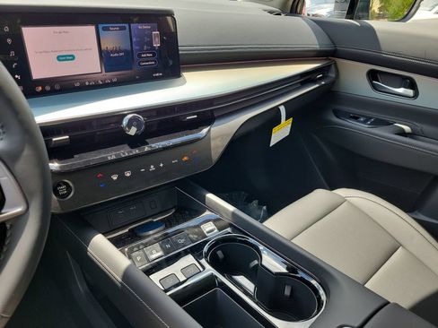 New 2026 Nissan Murano SL AWD/4WD image 35