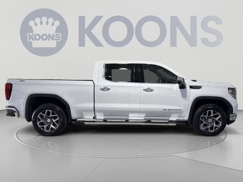 Used 2026 GMC Sierra 1500 SLT w/ SLT Premium Package AWD/4WD image 12