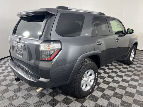 Used 2020 Toyota 4Runner SR5 Premium AWD/4WD image 12