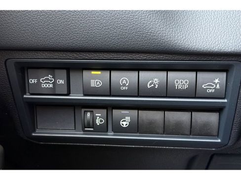 New 2026 Toyota Tundra Limited AWD/4WD image 29