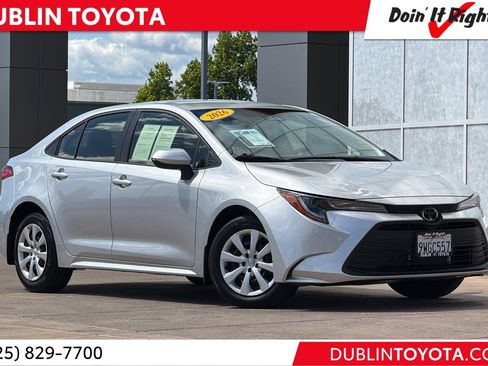 Used 2026 Toyota Corolla LE FWD image 1