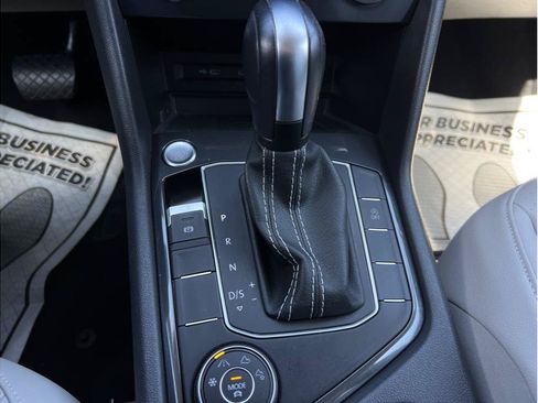 Used 2021 Volkswagen Tiguan S AWD/4WD image 16