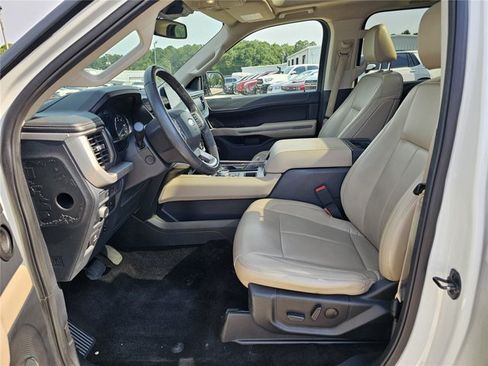 Used 2022 Ford Expedition Max XLT RWD image 35