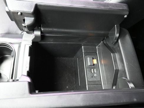 Used 2019 MAZDA CX-9 Touring image 22