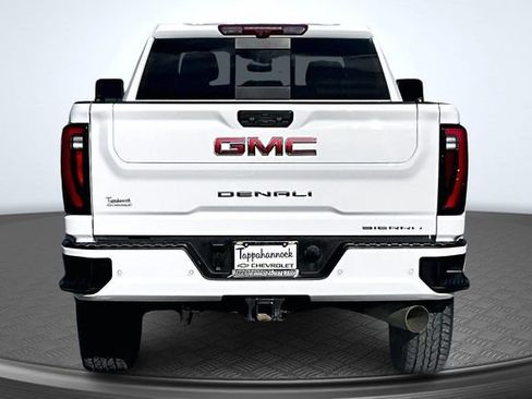Used 2025 GMC Sierra 3500 Denali w/ Denali Reserve Package image 5