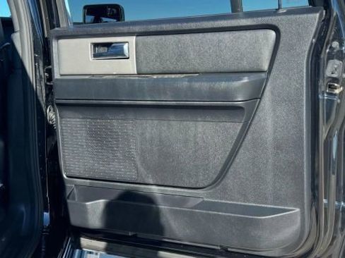 Used 2017 Ford Expedition EL Limited image 16