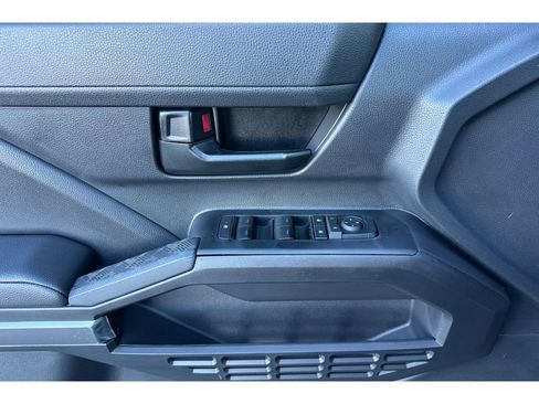 New 2026 Toyota Tacoma SR5 image 11