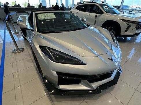 New 2026 Chevrolet Corvette Z06 w/ Z07 Performance Package image 17