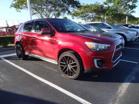 Used 2015 Mitsubishi Outlander Sport SE FWD image 4