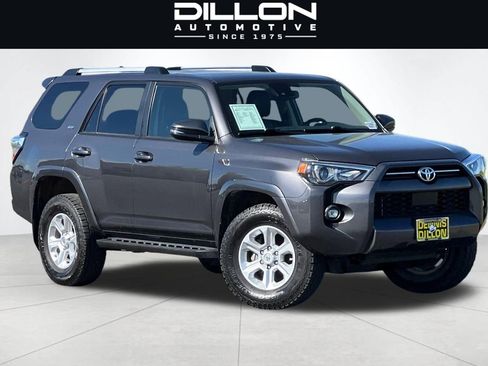 Used 2021 Toyota 4Runner SR5 Premium w/ Moonroof Package AWD/4WD image 1