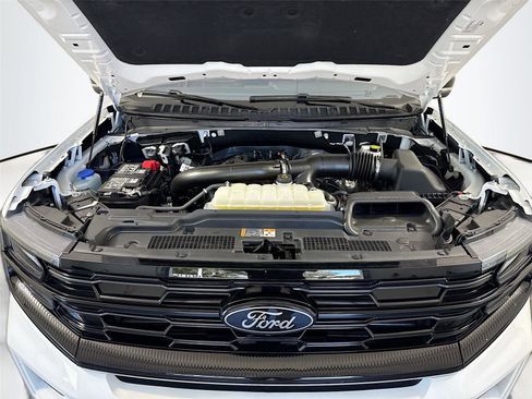 Used 2025 Ford Expedition Max Platinum w/ Stealth Performance Package AWD/4WD image 31