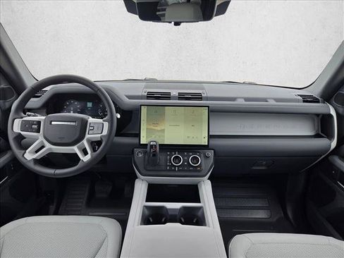 Used 2026 Land Rover Defender 110 S AWD/4WD image 15
