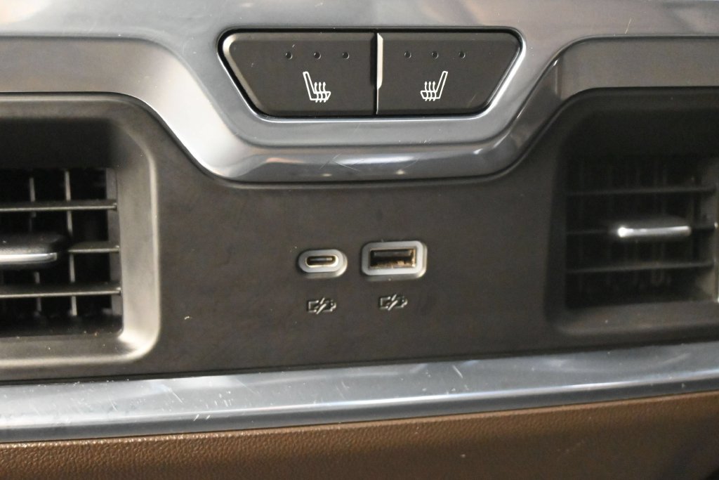Used 2022 GMC Sierra 1500 Denali RWD image 18
