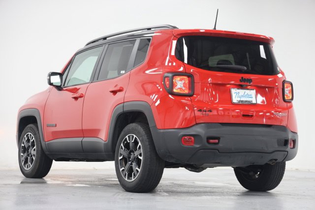 Used 2023 Jeep Renegade Trailhawk w/ Trailhawk Elite Group AWD/4WD image 11