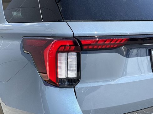 New 2026 Ford Explorer ST-Line w/ Premium Package RWD image 7