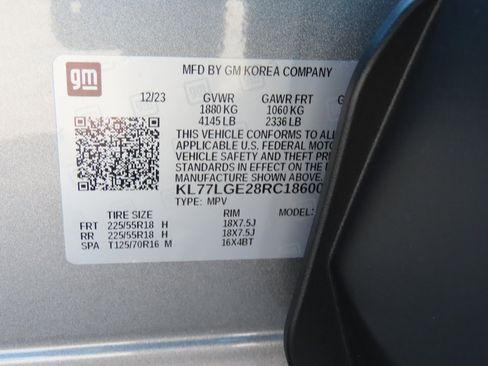 Certified 2024 Chevrolet Trax RS w/ Driver Confidence Package image 39