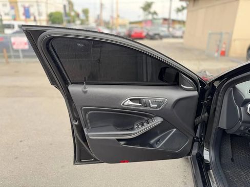 Used 2019 Mercedes-Benz GLA 250 image 19