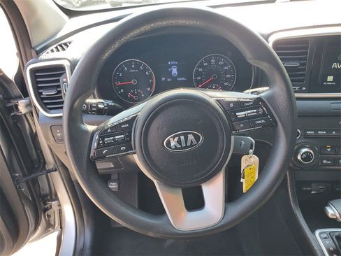 Used 2021 Kia Sportage LX image 10